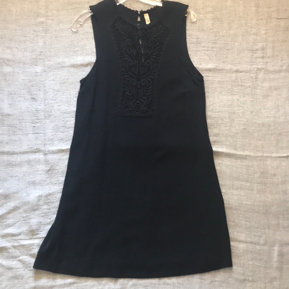 Mod black dress